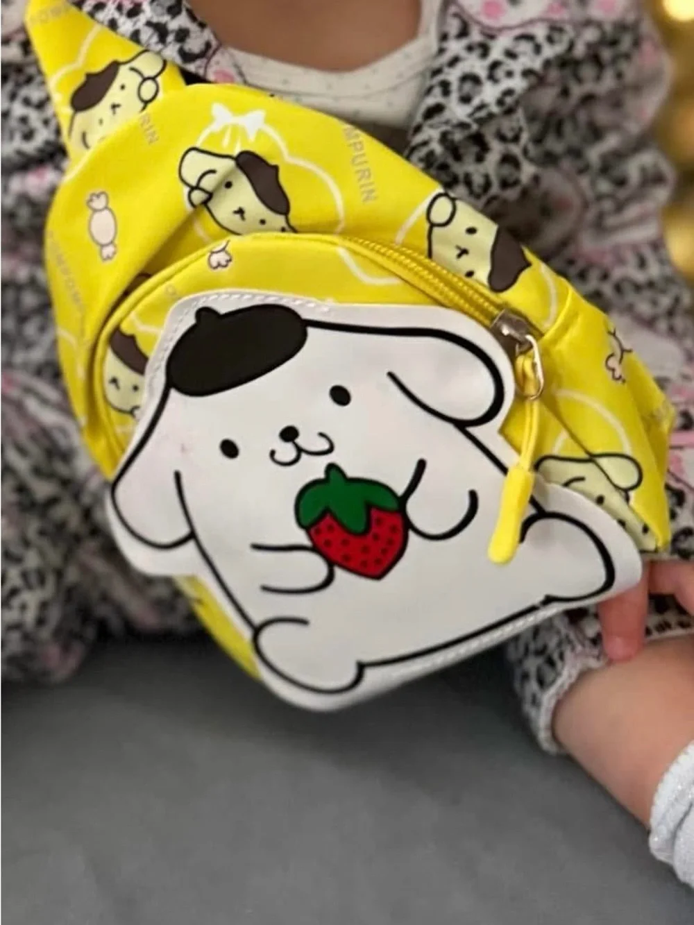 Sanrio Pompompurin kids' crossbody chest bag